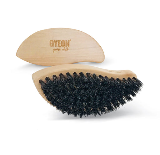 Gyeon Q2M Leather Brush