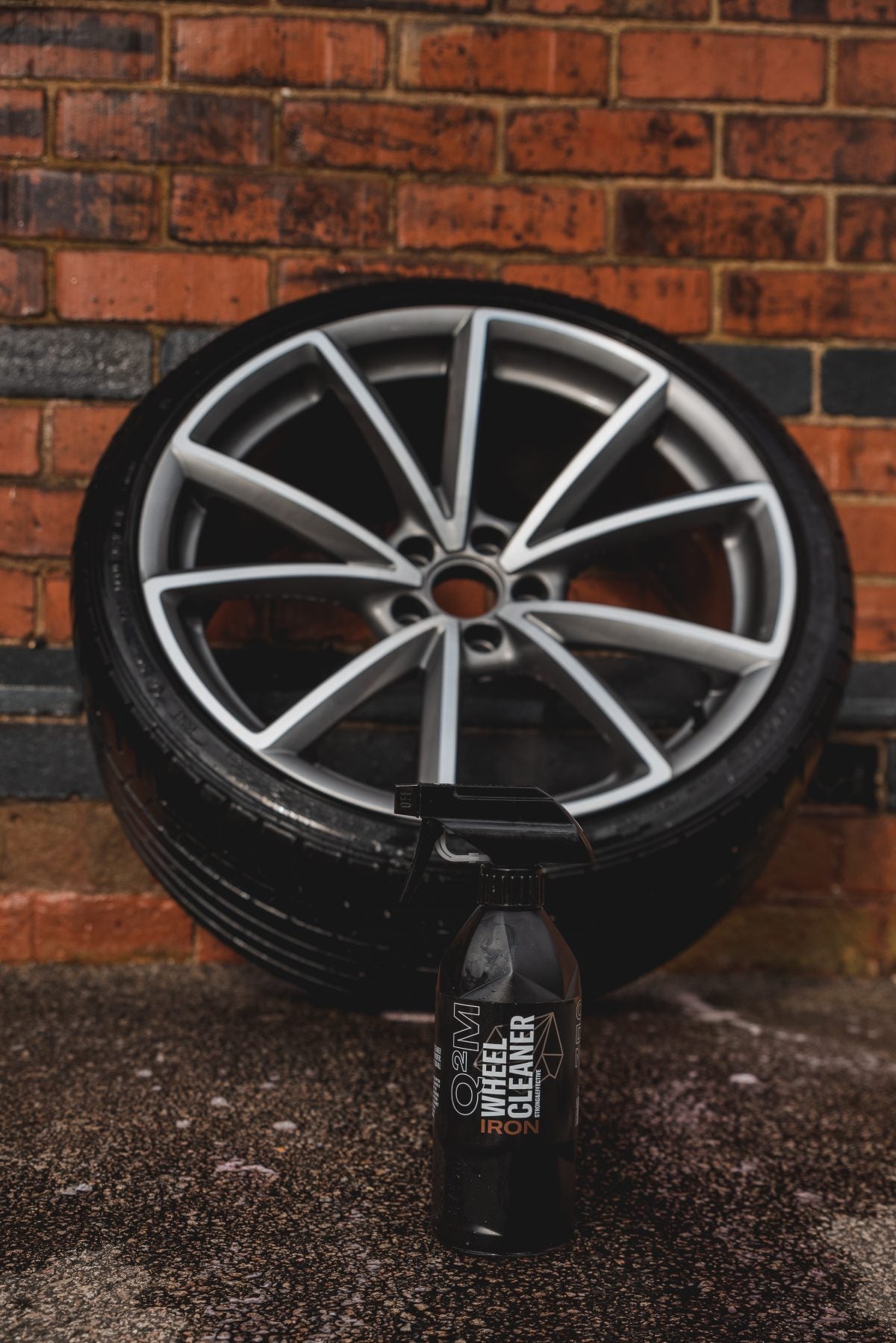 Gyeon Q²M Iron WheelCleaner Redefined